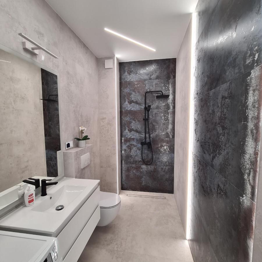 Appartamento Apartament Z Tarasem Morska 8 Rewal 50M Do Morza Esterno foto