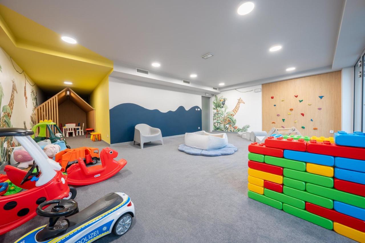 Appartamento Apartament Z Tarasem Morska 8 Rewal 50M Do Morza Esterno foto